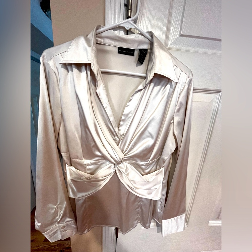 NY&Co. Sateen long sleeve blouse